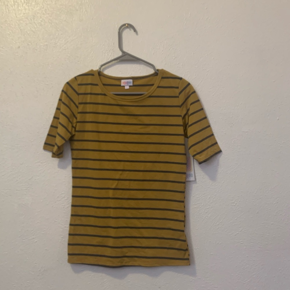 LuLaRoe Gigi Size Small